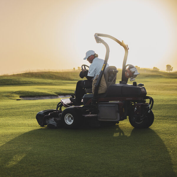 Toro Greensmaster 3250-D - Image 2