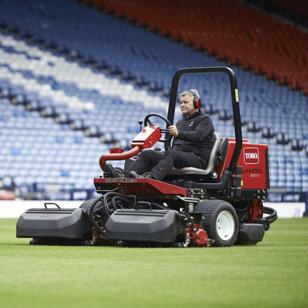 Toro Reelmaster 3100-D/SideWinder - Image 3