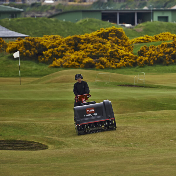 Toro ProCore 864/1298 - Image 3