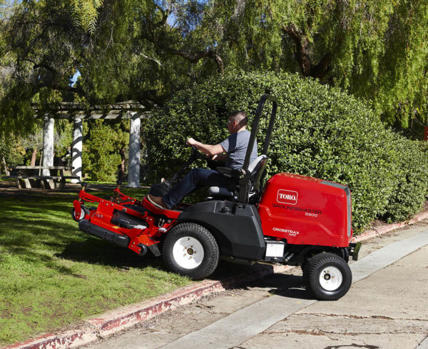 Toro Groundsmaster 3200/3300 - Image 4