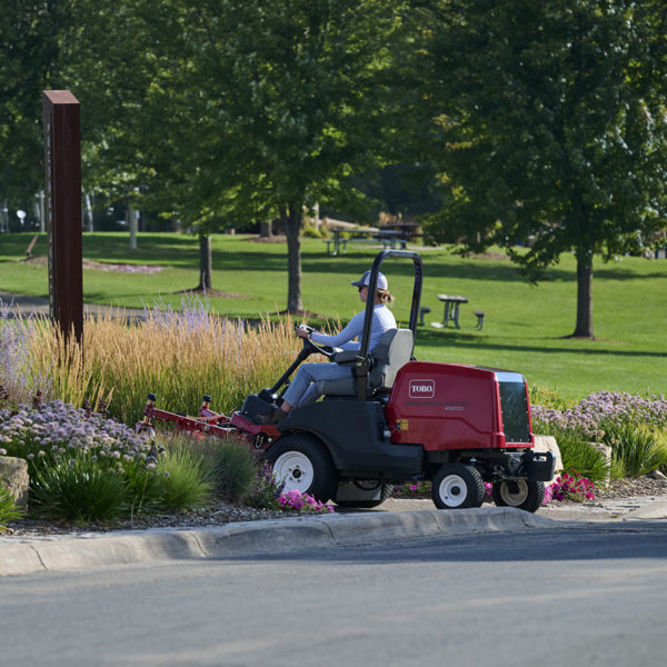 Toro Groundsmaster e3200/e3300 - Image 5